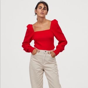 Red square neck H&M sweater